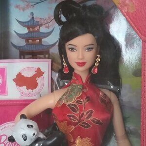 NIB 2011 Barbie Passport Dolls of the World – China